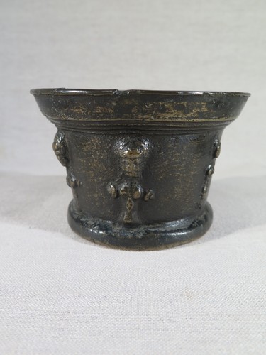 Ancien mortier bronze - mortier, en