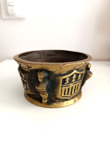 Ancien mortier bronze 05 - ancien, 1,05